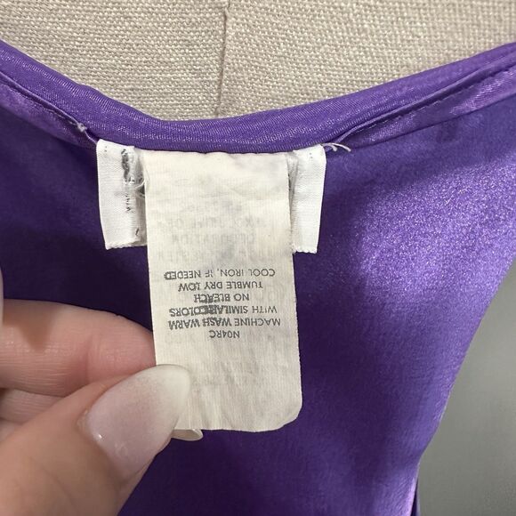 VTG Satin Glossy Purple Slip Nightgown Shorty Glam Chemise PJS Sleep Dress Sz M - Picture 8 of 12